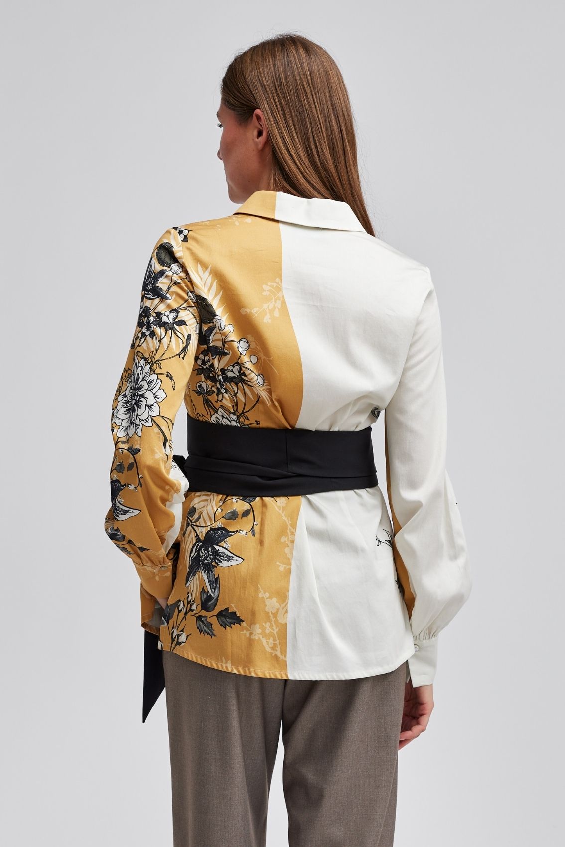 Bluse Herbstblüten mit Bindegürtel