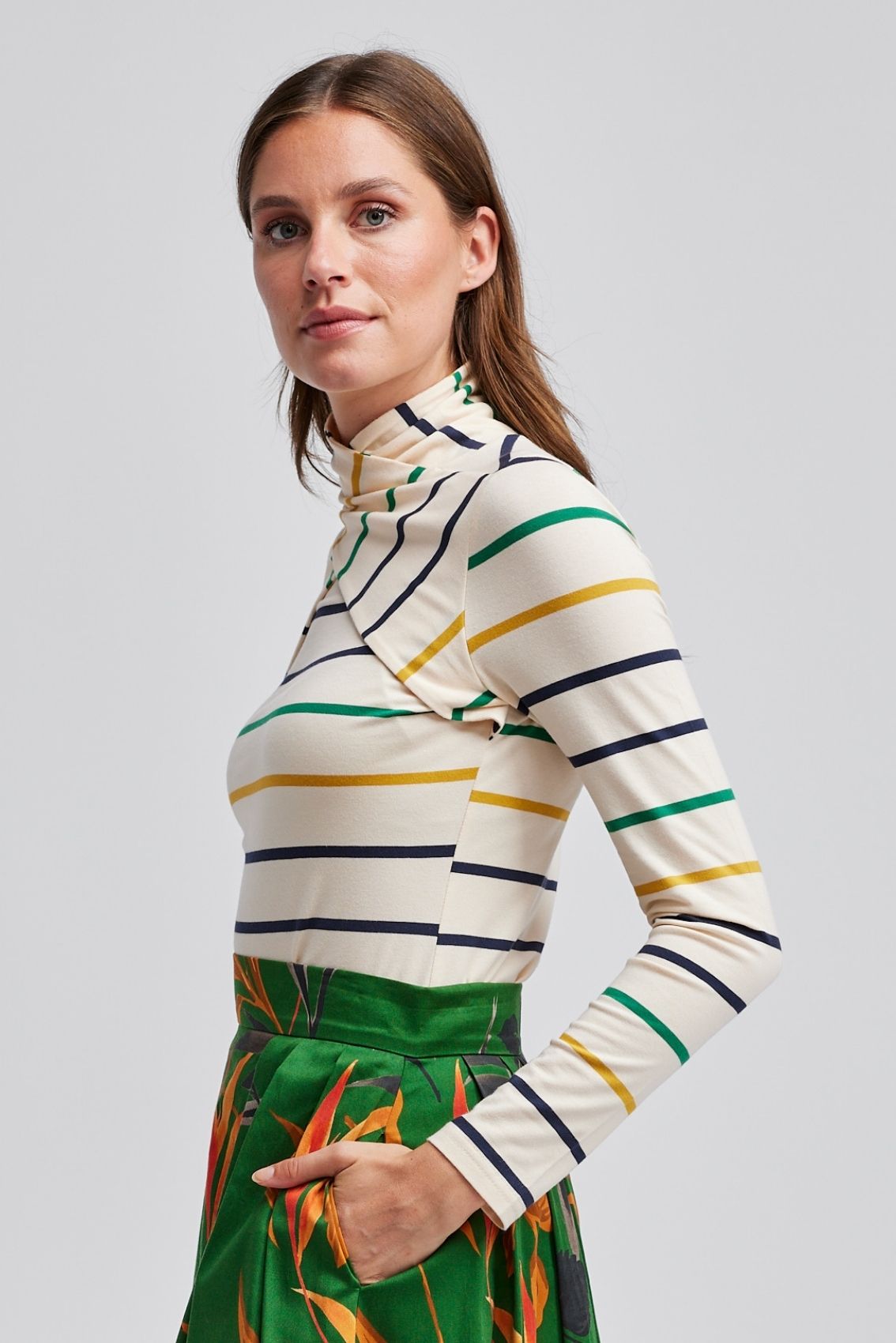 Shirt mit Twist-Kragen Streifenmix