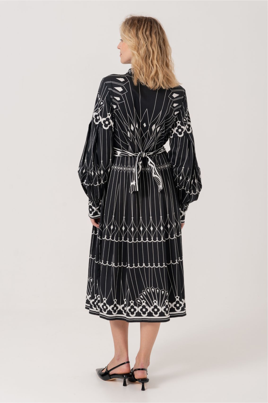 Art-Déco Blusenkleid Schwarz-Weiss