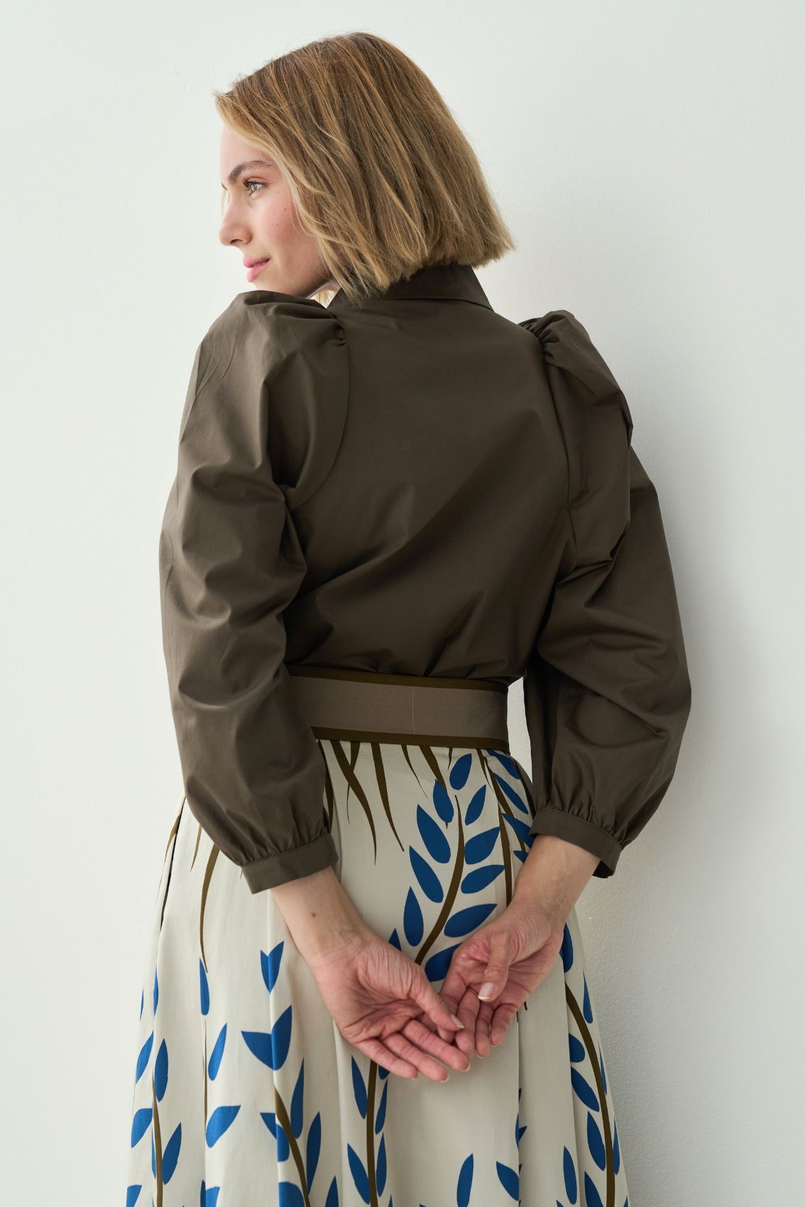 Bluse mit Ballonärmeln Olivegrün - Marianna Déri