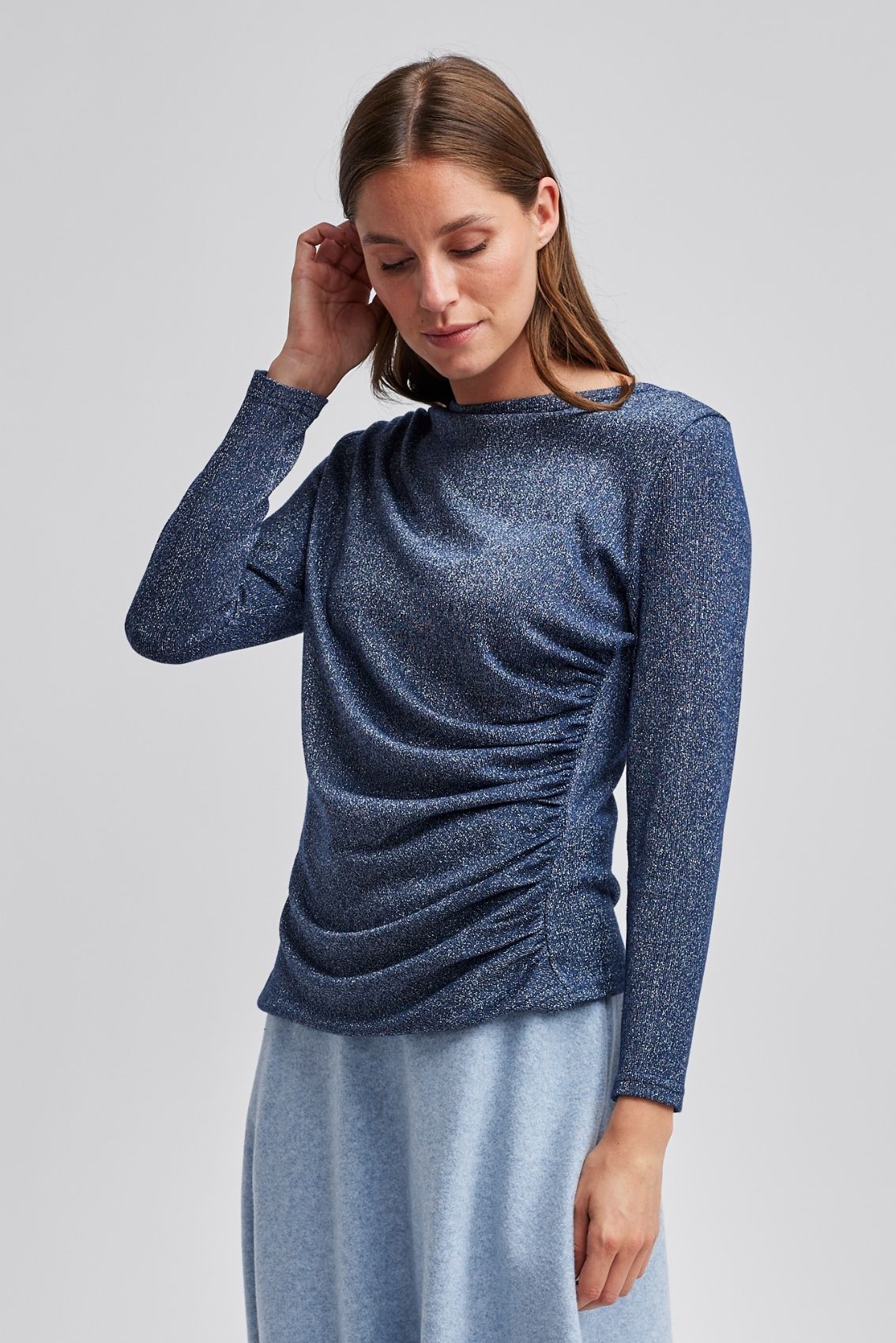 Drapiertes Glanzshirt Nachtblau