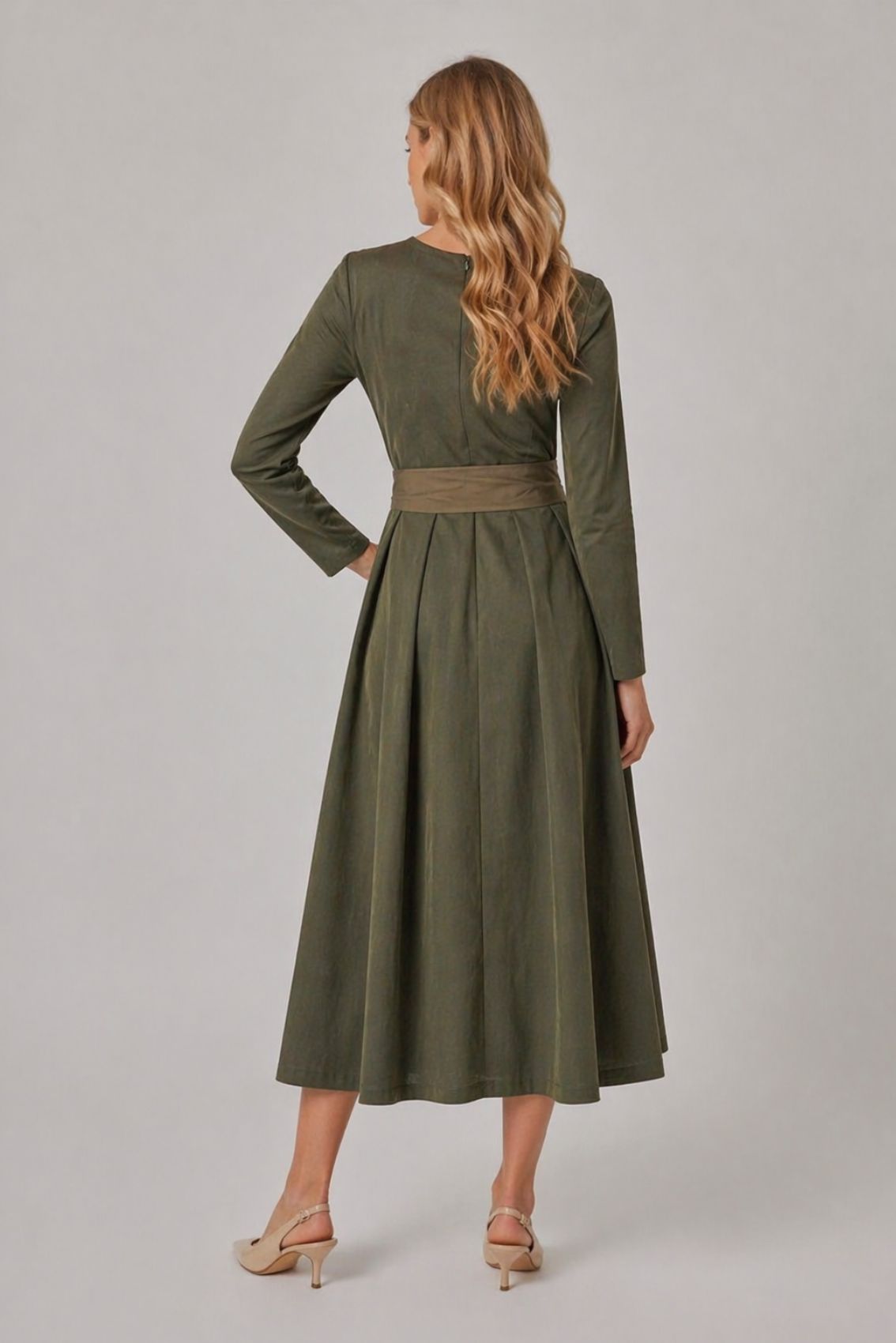 Feincord Kleid mit Gürtel Olive